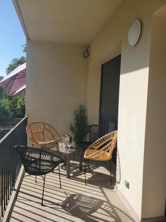 Sartene T3 Calme Ensoleille Parking Prive Екстер'єр фото